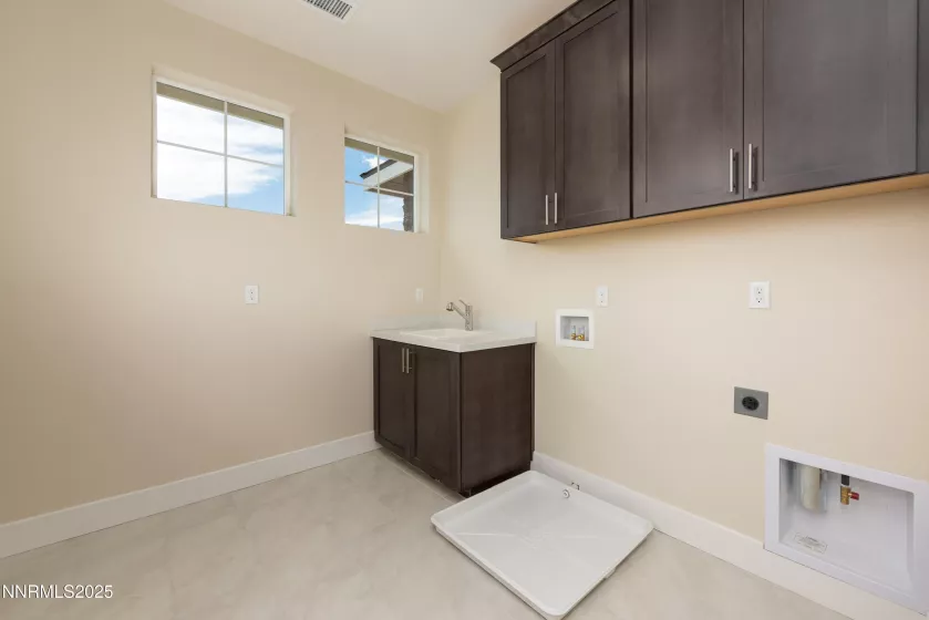 692 Sage Grouse Lp, Gardnerville, Nevada 89460, 4 Bedrooms Bedrooms, ,3 BathroomsBathrooms,Residential,Residential,Sage Grouse Lp,250006534