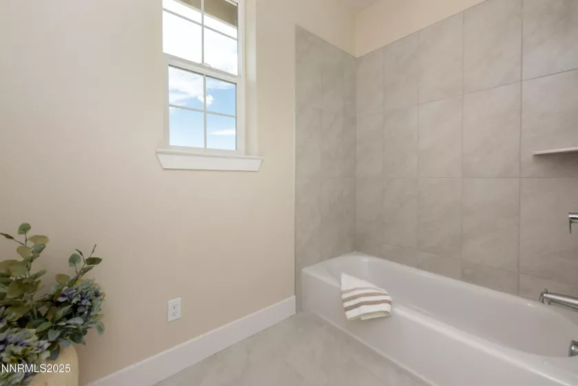 692 Sage Grouse Lp, Gardnerville, Nevada 89460, 4 Bedrooms Bedrooms, ,3 BathroomsBathrooms,Residential,Residential,Sage Grouse Lp,250006534