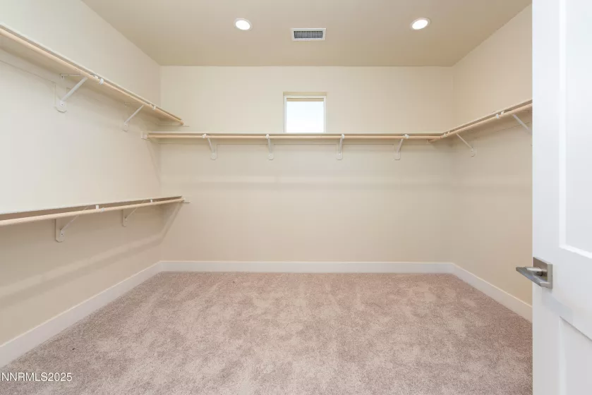 692 Sage Grouse Lp, Gardnerville, Nevada 89460, 4 Bedrooms Bedrooms, ,3 BathroomsBathrooms,Residential,Residential,Sage Grouse Lp,250006534