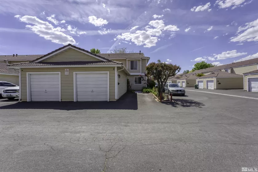 1064 Bradley, Sparks, Nevada 89434, 2 Bedrooms Bedrooms, ,2 BathroomsBathrooms,Residential,Residential,Bradley,250006531