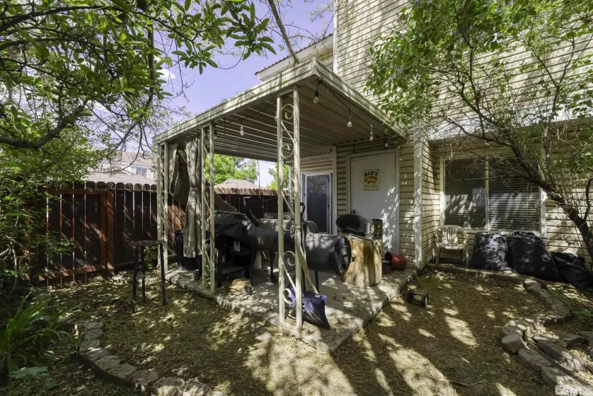 1064 Bradley, Sparks, Nevada 89434, 2 Bedrooms Bedrooms, ,2 BathroomsBathrooms,Residential,Residential,Bradley,250006531