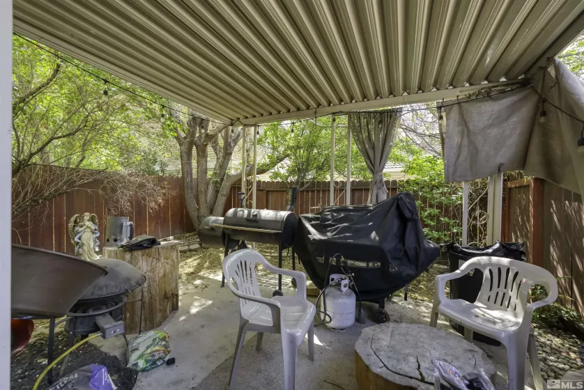 1064 Bradley, Sparks, Nevada 89434, 2 Bedrooms Bedrooms, ,2 BathroomsBathrooms,Residential,Residential,Bradley,250006531
