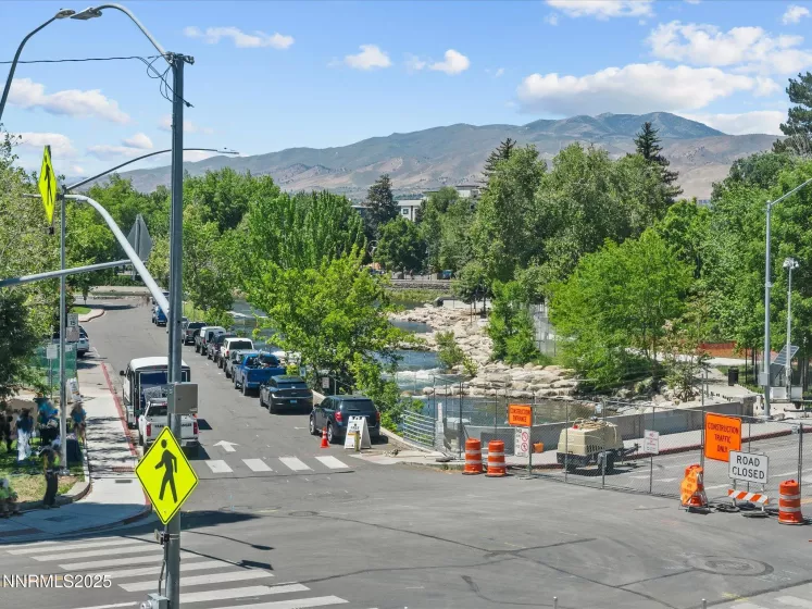 280 Island, Reno, Nevada 89501, 1 Bedroom Bedrooms, ,2 BathroomsBathrooms,Residential,Residential,Island,250050274