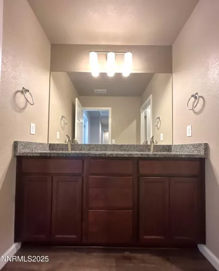 3621 Oaklawn, Reno, Nevada 89512, 4 Bedrooms Bedrooms, ,3 BathroomsBathrooms,Residential Lease,Manufactured,Oaklawn,250050279