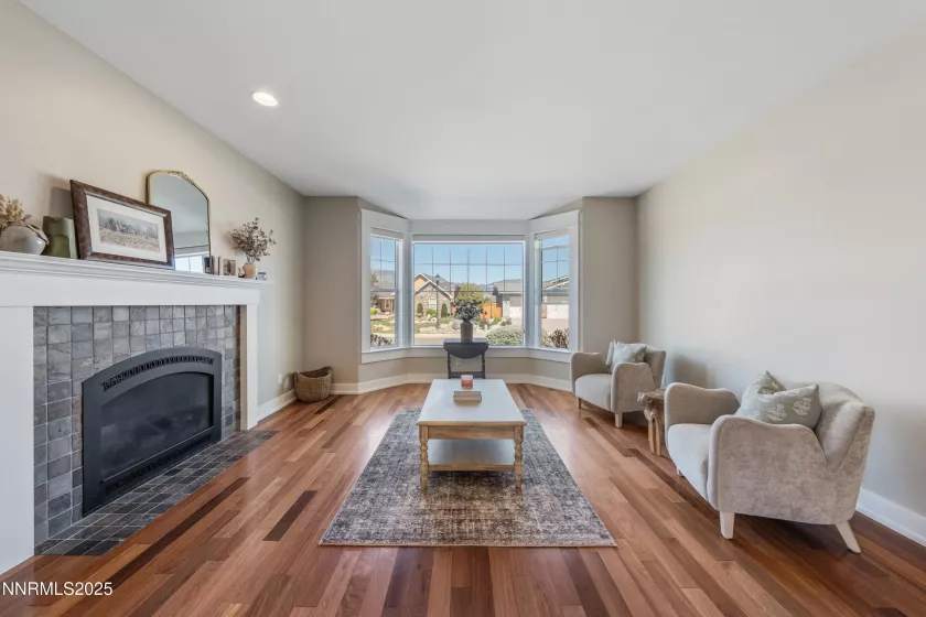 1011 Keystone, Gardnerville, Nevada 89460, 5 Bedrooms Bedrooms, ,4 BathroomsBathrooms,Residential,Residential,Keystone,250050280