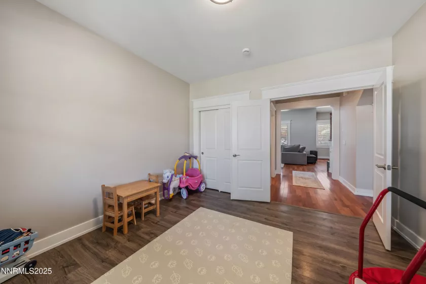 1011 Keystone, Gardnerville, Nevada 89460, 5 Bedrooms Bedrooms, ,4 BathroomsBathrooms,Residential,Residential,Keystone,250050280