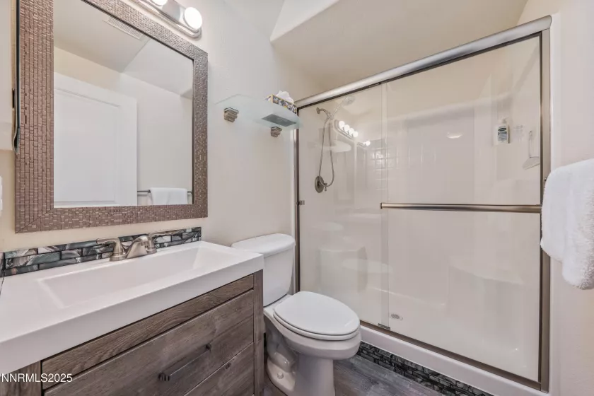 1011 Keystone, Gardnerville, Nevada 89460, 5 Bedrooms Bedrooms, ,4 BathroomsBathrooms,Residential,Residential,Keystone,250050280