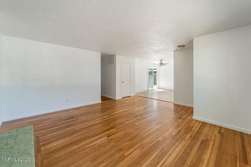 201 Carson Meadow, Carson City, Nevada 89701, 3 Bedrooms Bedrooms, ,2 BathroomsBathrooms,Residential,Residential,Carson Meadow,250050285