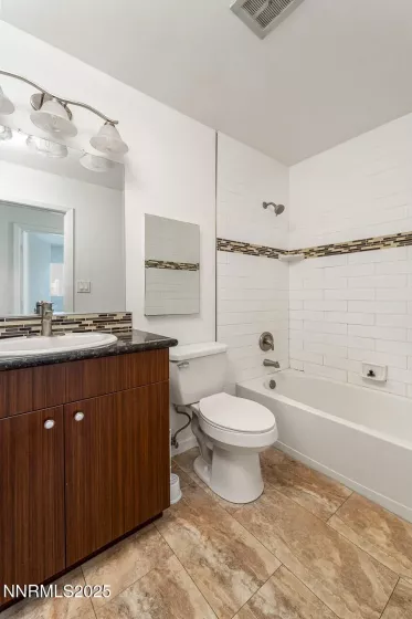 201 Carson Meadow, Carson City, Nevada 89701, 3 Bedrooms Bedrooms, ,2 BathroomsBathrooms,Residential,Residential,Carson Meadow,250050285