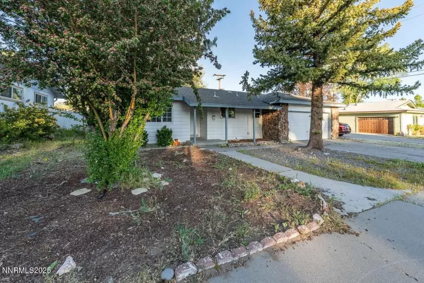 201 Carson Meadow, Carson City, Nevada 89701, 3 Bedrooms Bedrooms, ,2 BathroomsBathrooms,Residential,Residential,Carson Meadow,250050285