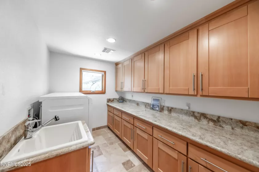 143 Granite Springs, Stateline, Nevada 89449, 5 Bedrooms Bedrooms, ,6 BathroomsBathrooms,Residential,Residential,Granite Springs,250050288