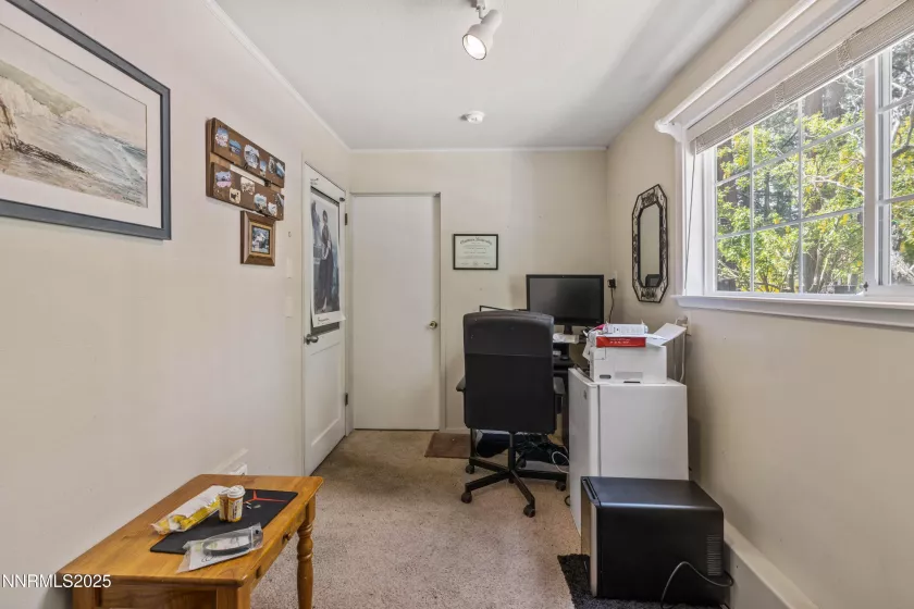 2450 Pinter, South Lake Tahoe, California 96150, 4 Bedrooms Bedrooms, ,3 BathroomsBathrooms,Residential,Residential,Pinter,250050311
