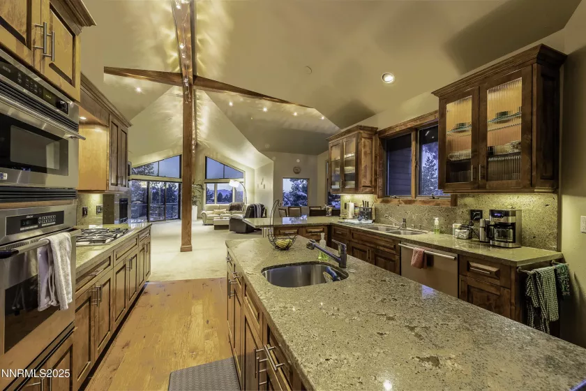 124 Delissa, Stateline, Nevada 89449, 4 Bedrooms Bedrooms, ,5 BathroomsBathrooms,Residential,Residential,Delissa,250050324