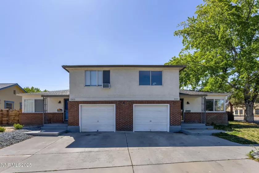 1001 Lander, Reno, Nevada 89509, ,Residential Income,Residential,Lander,250050327
