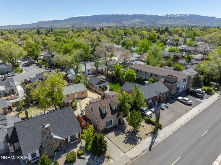 206 Mt Rose, Reno, Nevada 89509, ,Residential Income,Residential,Mt Rose,250050334