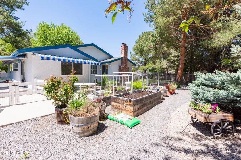 1745 Fir Tree, Minden, Nevada 89423, 3 Bedrooms Bedrooms, ,2 BathroomsBathrooms,Residential,Residential,Fir Tree,250050275