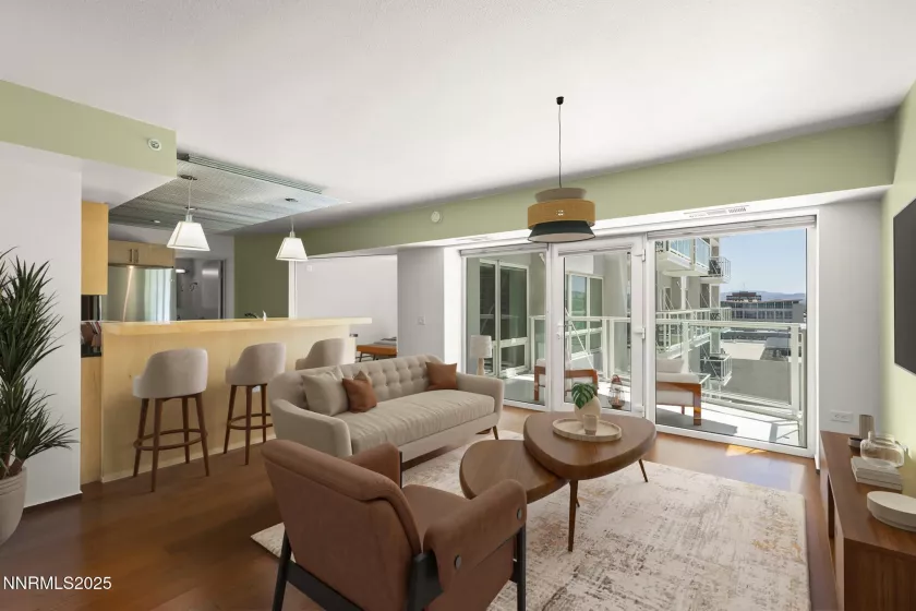 255 Sierra, Reno, Nevada 89501, 1 Bedroom Bedrooms, ,2 BathroomsBathrooms,Residential,Residential,Sierra,250050342