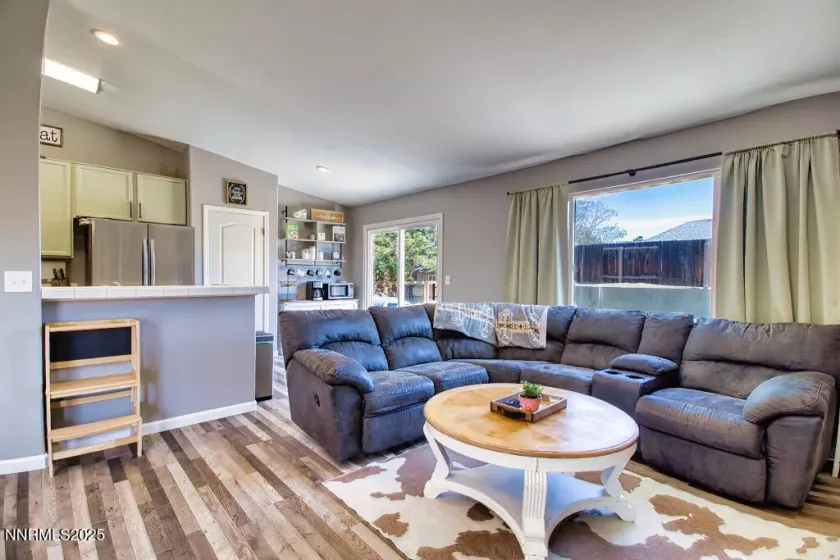 1563 Maria, Fernley, Nevada 89408, 4 Bedrooms Bedrooms, ,2 BathroomsBathrooms,Residential,Residential,Maria,250050290