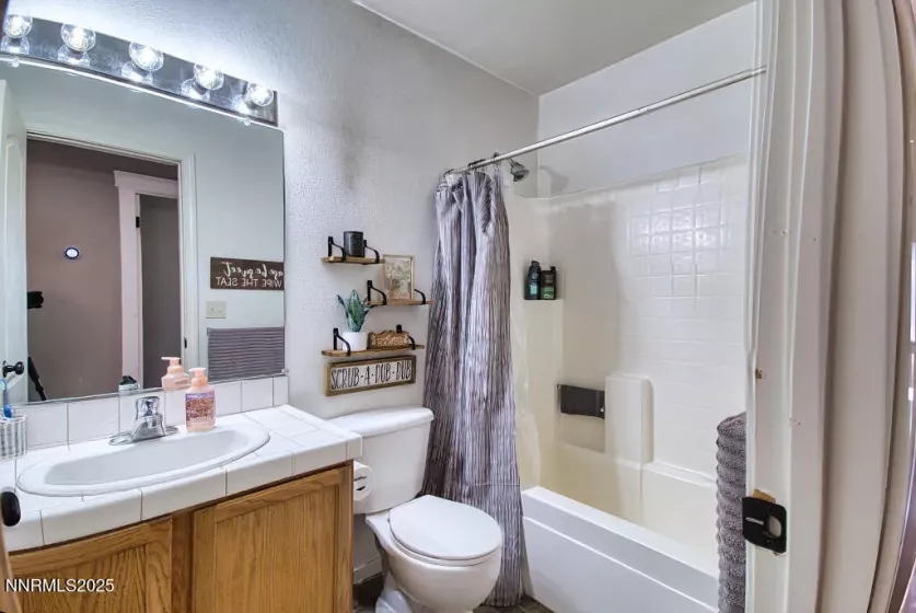1563 Maria, Fernley, Nevada 89408, 4 Bedrooms Bedrooms, ,2 BathroomsBathrooms,Residential,Residential,Maria,250050290