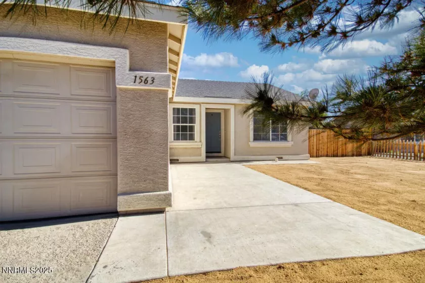 1563 Maria, Fernley, Nevada 89408, 4 Bedrooms Bedrooms, ,2 BathroomsBathrooms,Residential,Residential,Maria,250050290