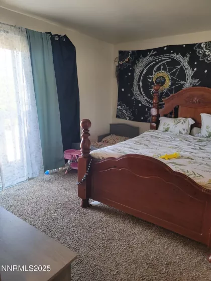 135 Curry, Fernley, Nevada 89408, ,Residential Income,Residential,Curry,250050291