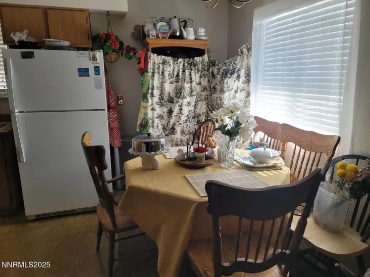 135 Curry, Fernley, Nevada 89408, ,Residential Income,Residential,Curry,250050291