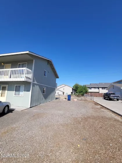 135 Curry, Fernley, Nevada 89408, ,Residential Income,Residential,Curry,250050291