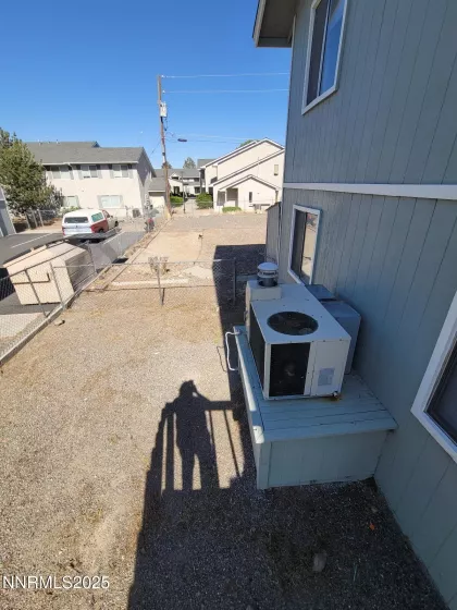 135 Curry, Fernley, Nevada 89408, ,Residential Income,Residential,Curry,250050291