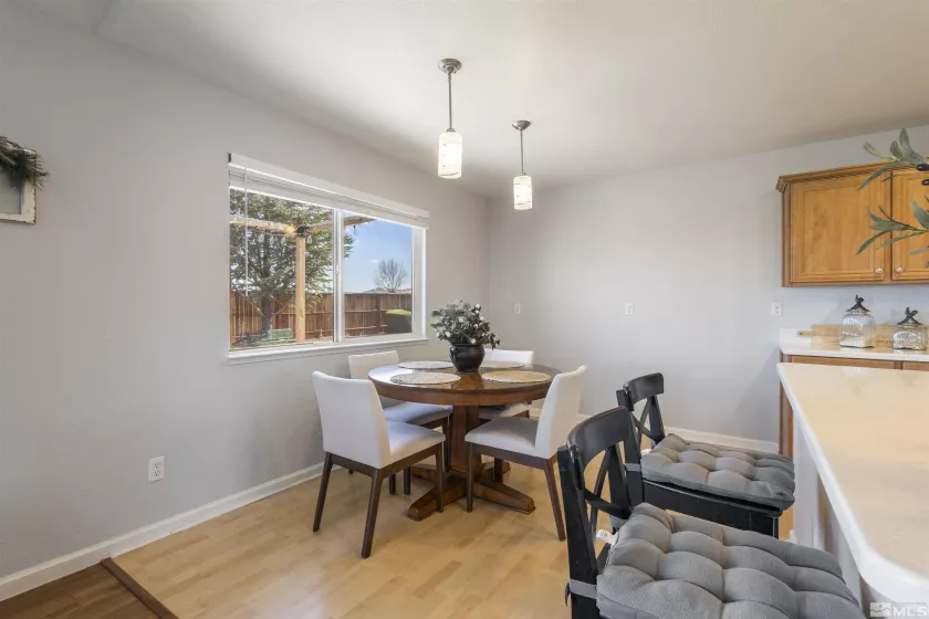 9834 Suncrest, Reno, Nevada 89506, 4 Bedrooms Bedrooms, ,2 BathroomsBathrooms,Residential,Residential,Suncrest,250003129