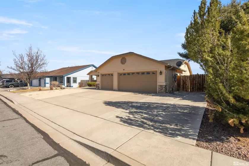 9834 Suncrest, Reno, Nevada 89506, 4 Bedrooms Bedrooms, ,2 BathroomsBathrooms,Residential,Residential,Suncrest,250003129