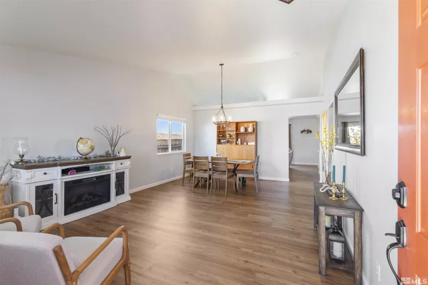 9834 Suncrest, Reno, Nevada 89506, 4 Bedrooms Bedrooms, ,2 BathroomsBathrooms,Residential,Residential,Suncrest,250003129