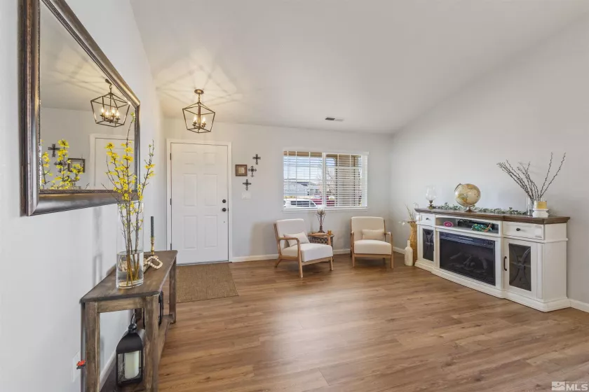 9834 Suncrest, Reno, Nevada 89506, 4 Bedrooms Bedrooms, ,2 BathroomsBathrooms,Residential,Residential,Suncrest,250003129