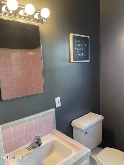 2485 Riviera, Reno, Nevada 89509, 3 Bedrooms Bedrooms, ,2 BathroomsBathrooms,Residential,Residential,Riviera,250050363
