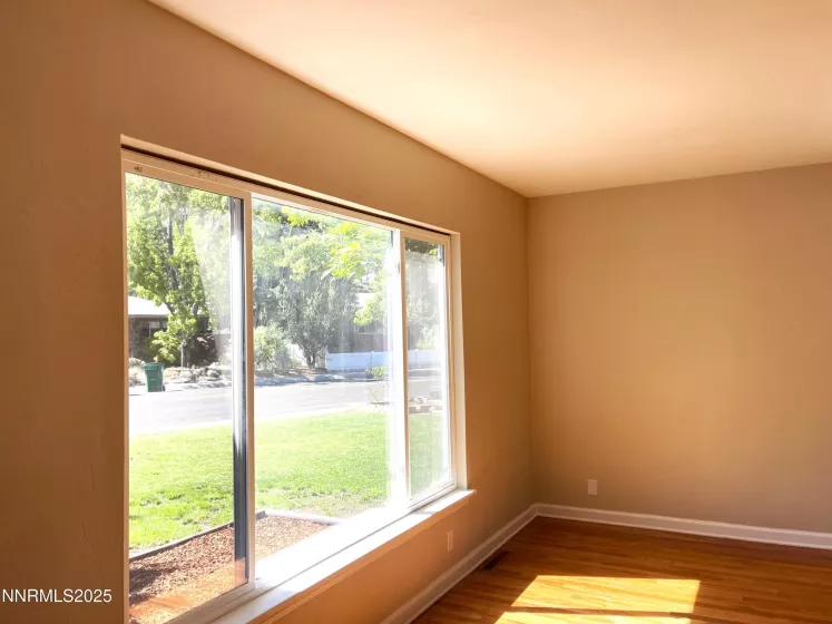 2485 Riviera, Reno, Nevada 89509, 3 Bedrooms Bedrooms, ,2 BathroomsBathrooms,Residential,Residential,Riviera,250050363