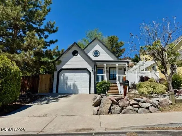 3205 Kingsview, Reno, Nevada 89512, 3 Bedrooms Bedrooms, ,2 BathroomsBathrooms,Residential,Residential,Kingsview,250050368