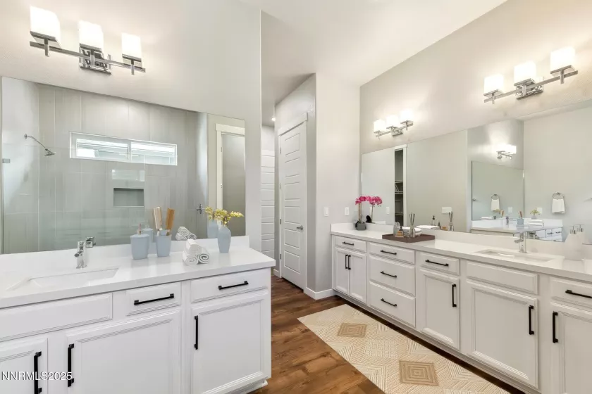 9621 Lane Garrett, Reno, Nevada 89511, 4 Bedrooms Bedrooms, ,4 BathroomsBathrooms,Residential,Residential,Lane Garrett,250050369