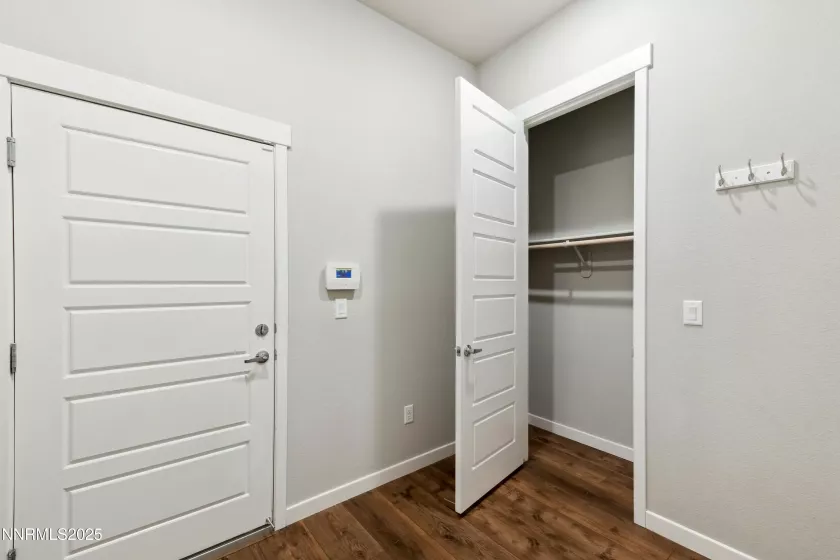 9621 Lane Garrett, Reno, Nevada 89511, 4 Bedrooms Bedrooms, ,4 BathroomsBathrooms,Residential,Residential,Lane Garrett,250050369