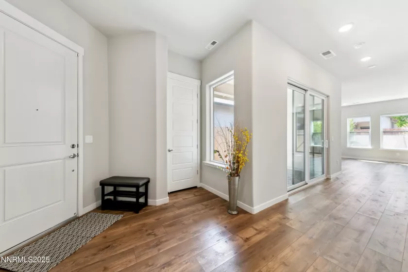 9621 Lane Garrett, Reno, Nevada 89511, 4 Bedrooms Bedrooms, ,4 BathroomsBathrooms,Residential,Residential,Lane Garrett,250050369