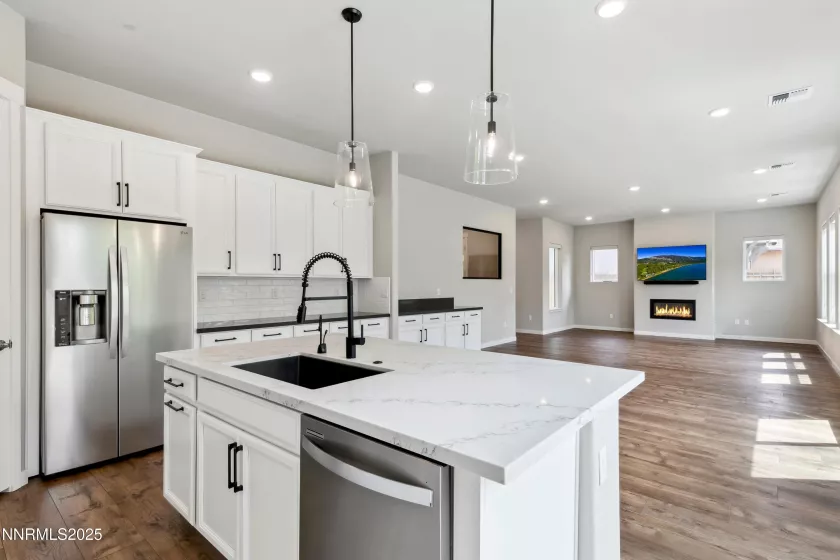 9621 Lane Garrett, Reno, Nevada 89511, 4 Bedrooms Bedrooms, ,4 BathroomsBathrooms,Residential,Residential,Lane Garrett,250050369