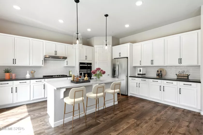 9621 Lane Garrett, Reno, Nevada 89511, 4 Bedrooms Bedrooms, ,4 BathroomsBathrooms,Residential,Residential,Lane Garrett,250050369