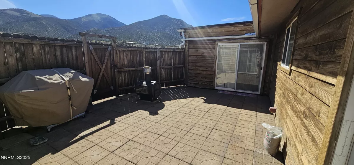 155 James, Kingston, Nevada 89310, 2 Bedrooms Bedrooms, ,3 BathroomsBathrooms,Residential,Residential,James,250050372