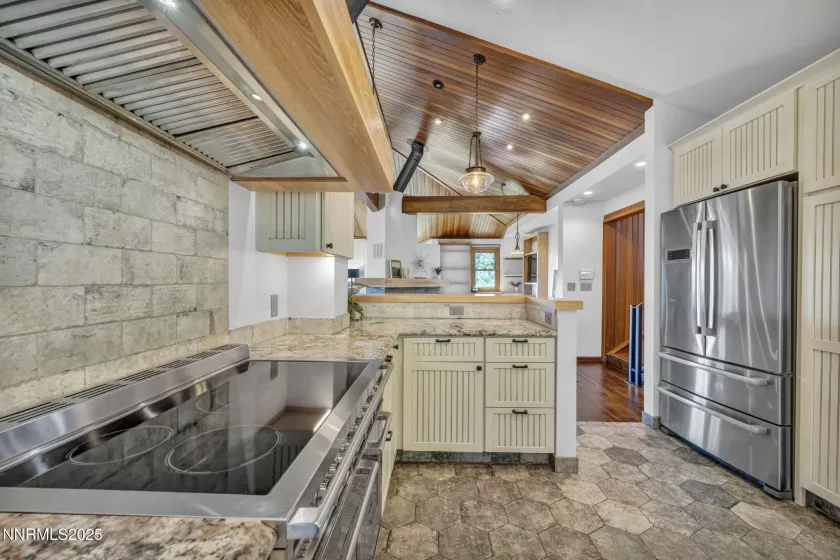 517 Driver, Incline Village, Nevada 89451, 6 Bedrooms Bedrooms, ,5 BathroomsBathrooms,Residential,Residential,Driver,250050376