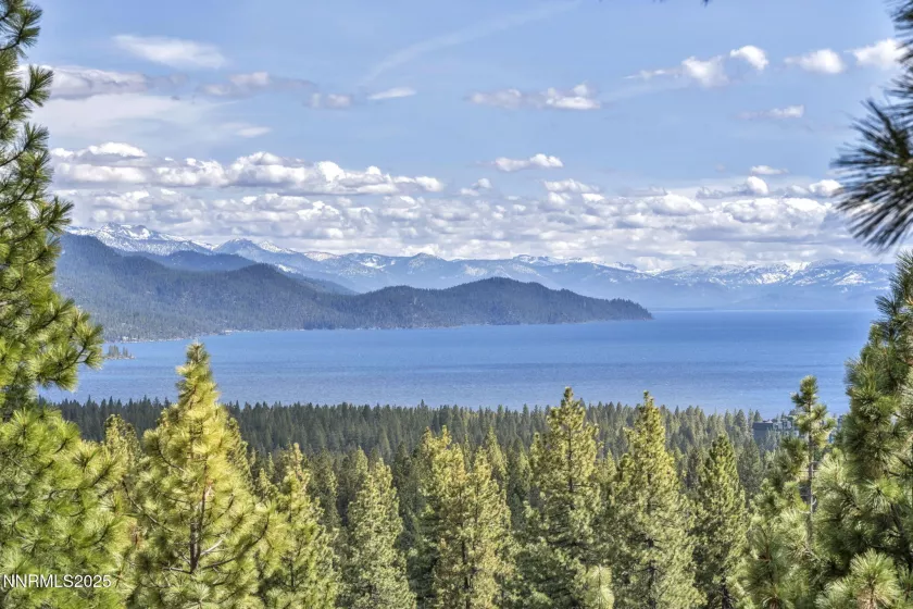517 Driver, Incline Village, Nevada 89451, 6 Bedrooms Bedrooms, ,5 BathroomsBathrooms,Residential,Residential,Driver,250050376