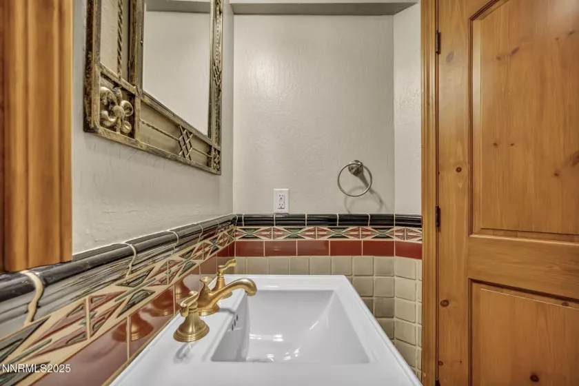 517 Driver, Incline Village, Nevada 89451, 6 Bedrooms Bedrooms, ,5 BathroomsBathrooms,Residential,Residential,Driver,250050376