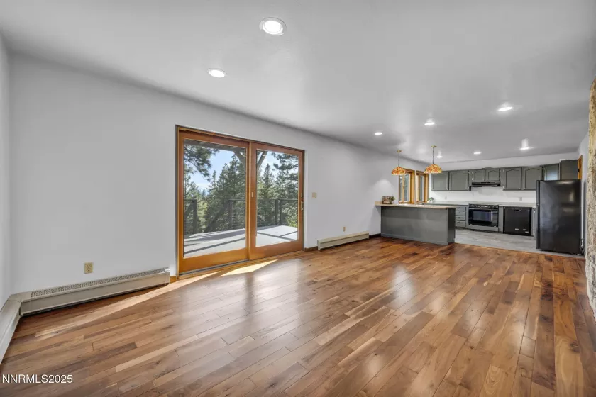 517 Driver, Incline Village, Nevada 89451, 6 Bedrooms Bedrooms, ,5 BathroomsBathrooms,Residential,Residential,Driver,250050376