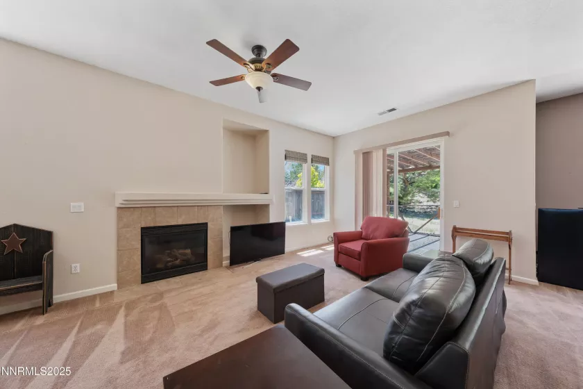 17745 Thunder River, Reno, Nevada 89508, 4 Bedrooms Bedrooms, ,2 BathroomsBathrooms,Residential,Residential,Thunder River,250050377
