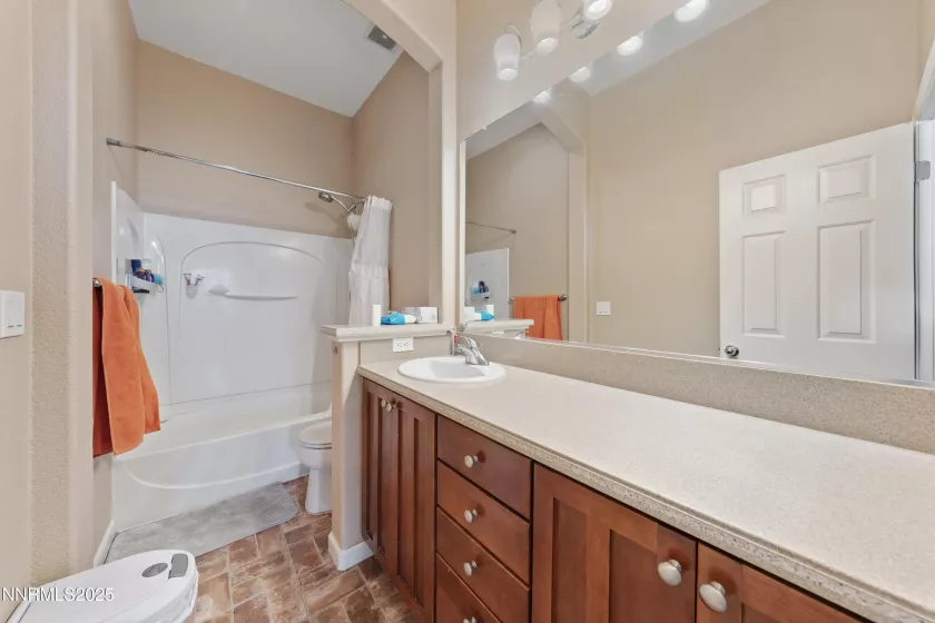 17745 Thunder River, Reno, Nevada 89508, 4 Bedrooms Bedrooms, ,2 BathroomsBathrooms,Residential,Residential,Thunder River,250050377