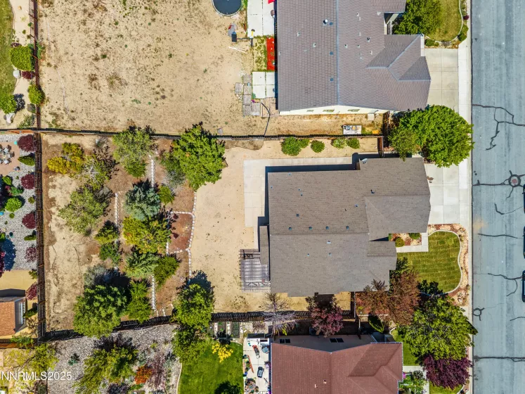 17745 Thunder River, Reno, Nevada 89508, 4 Bedrooms Bedrooms, ,2 BathroomsBathrooms,Residential,Residential,Thunder River,250050377