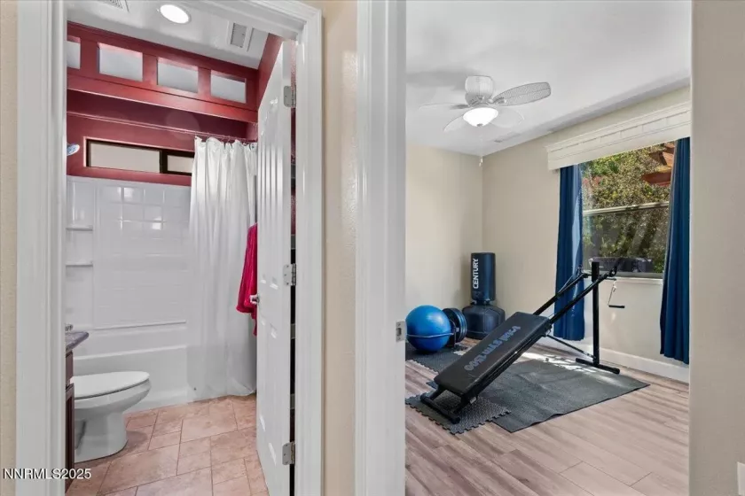 400 Sondrio, Reno, Nevada 89521, 5 Bedrooms Bedrooms, ,3 BathroomsBathrooms,Residential,Residential,Sondrio,250050380