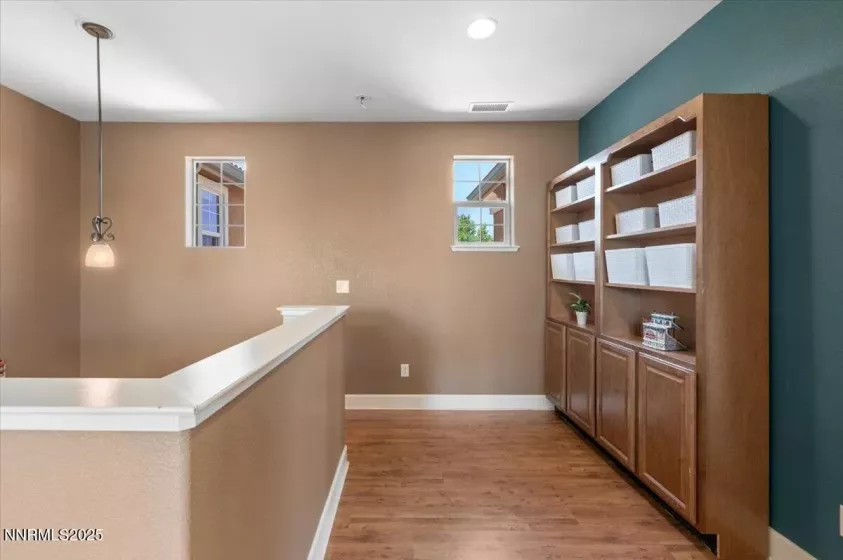 400 Sondrio, Reno, Nevada 89521, 5 Bedrooms Bedrooms, ,3 BathroomsBathrooms,Residential,Residential,Sondrio,250050380